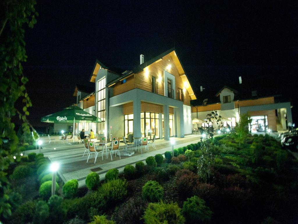 Hotel Oriza グドゥフ エクステリア 写真