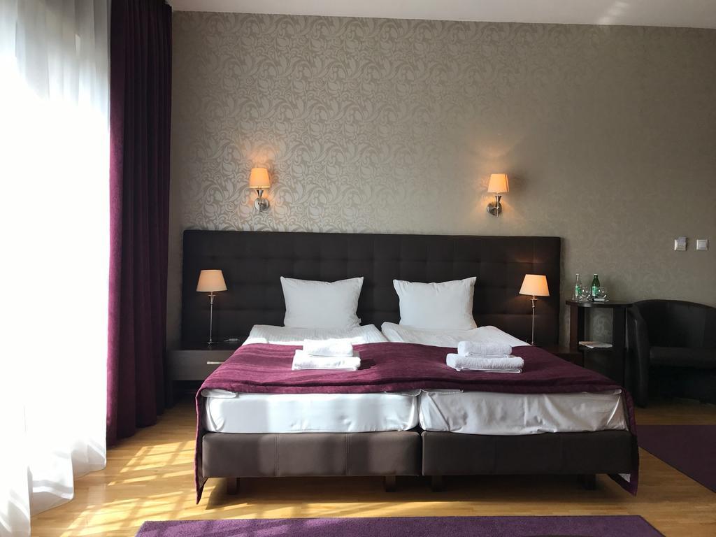Hotel Oriza グドゥフ エクステリア 写真