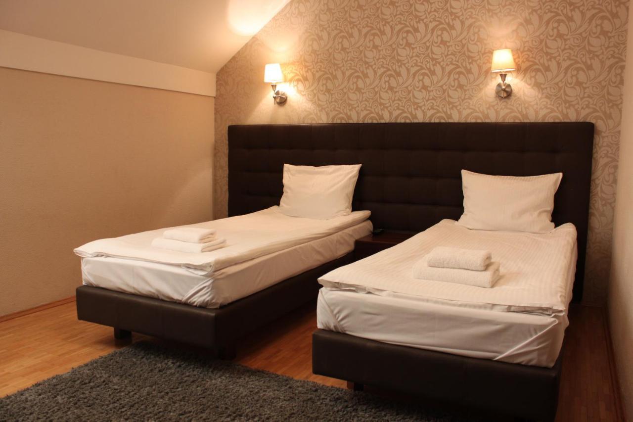 Hotel Oriza グドゥフ エクステリア 写真